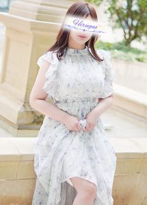 莉子 (りこ)